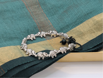 Bracelets & Bangles