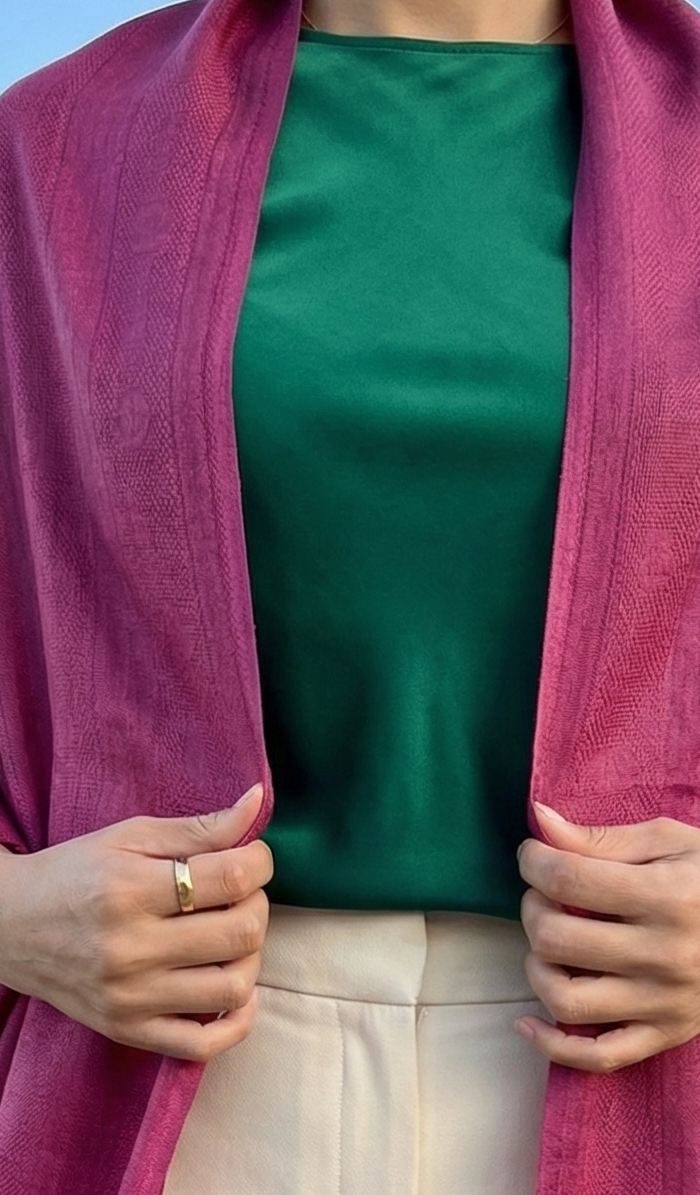 <h2>Heirloom Pashmina</h2>