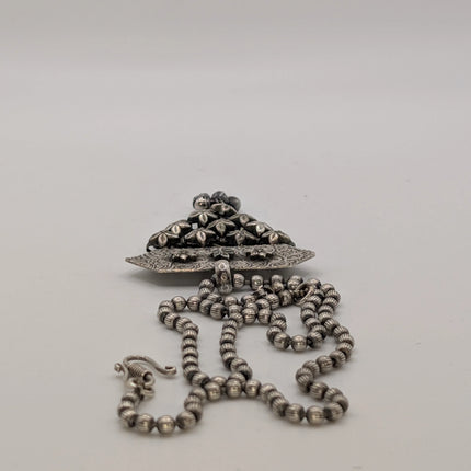Floral Lattice Pendant Necklace on Oxidised Bead Chain – Swirl Engraving, Indian Artisanal