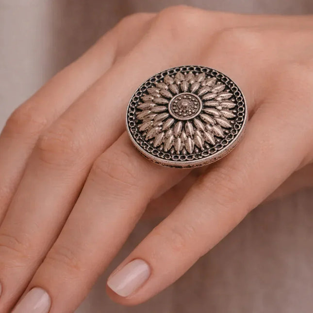 Chic Modern Statement Ring – Design - The Ganges Store