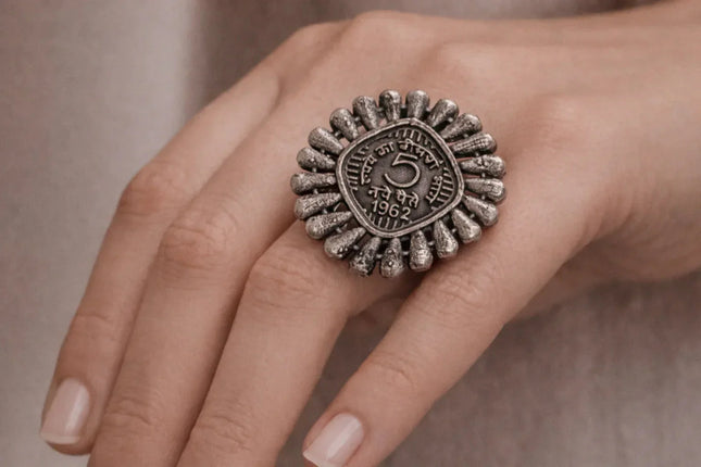 Quirky 5 'Paisa' Statement Ring - The Ganges Store