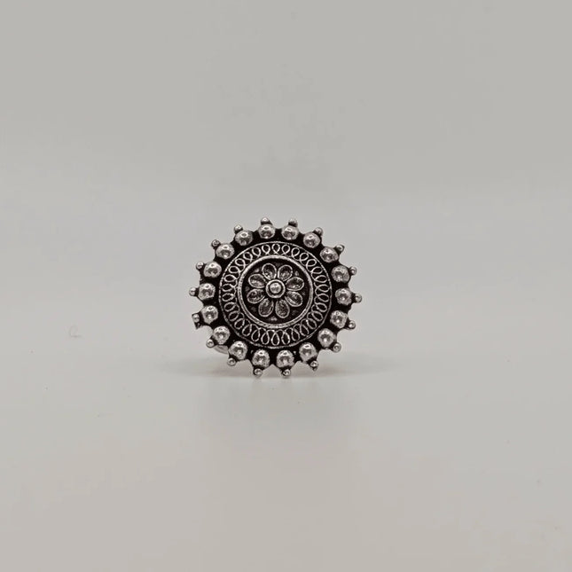 Timeless Floral Pattern Ring in Silver Finish – Handmade Indian Artisanal - The Ganges Store