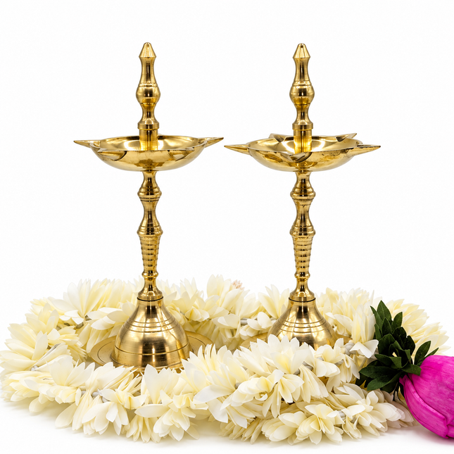 Traditional Kerala Handcrafted Brass Nilavilakku — Medium Pooja Oil Lamp (Set of 2 lamps)